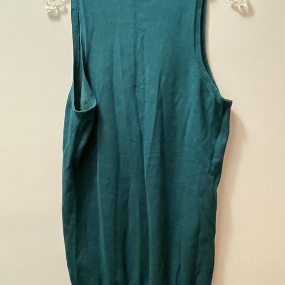 Women V Neck Sleeveless Knit Cardigan - Picture 2 of 5